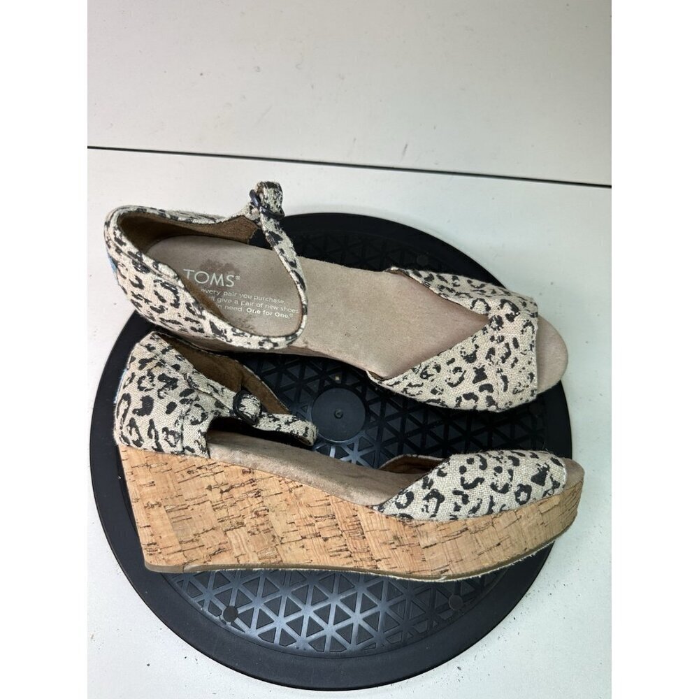TOMS Women’s Peep Toe Cork Wedge Sandals Leopard/Cheetah Peep Toe Size 7.5W